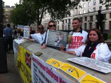 Protest pentru Florin Barbu si familii engleze in Londra Sambata 25 iunie 2016