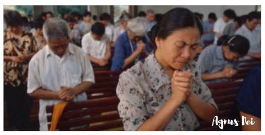China Christians FOTO Citizens Go Petitions