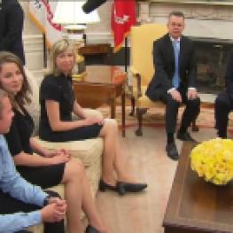 Brunson family with Trump ay Whitw House foto captura Youtube